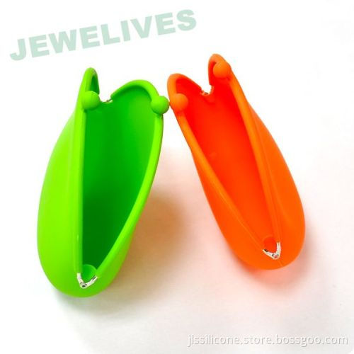 Silicone Cosmetic Bag &amp; Case In Big Size 